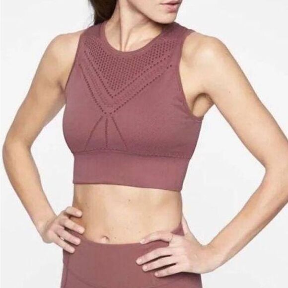 Athleta Trophy Sports Bra Seamless Size Medium - Picture 1 of 4